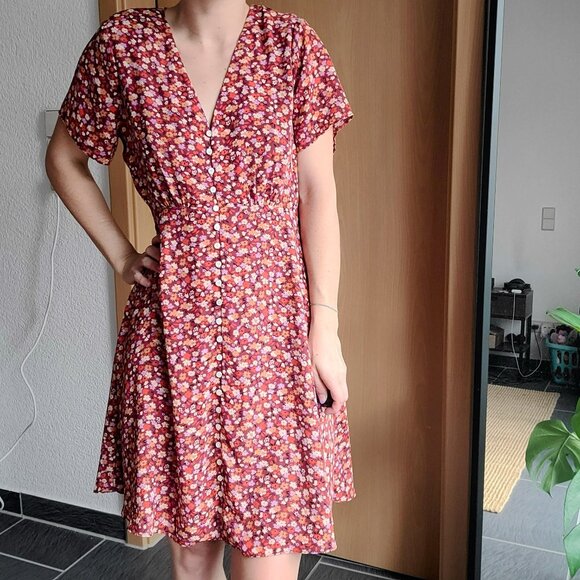 Madewell Dresses & Skirts - Madewell V-Neck Spring Prairie Orange-Red Ditsy Floral Button Front Mini Dress 2